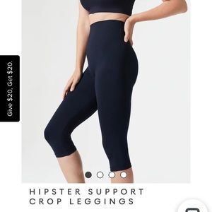 NWT Blanqi Everyday Hipster crop leggings